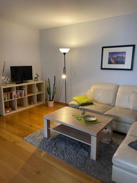 Gepflegte Ferienwohnung In Ruhiger Lage Bad Kissingen Luaran gambar